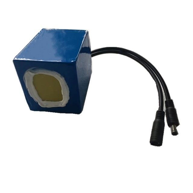14,8 V Li-Ionen-Akku 18650 Icr18650-4s4p 8800 mAh für LED-Bühnenbeleuchtung