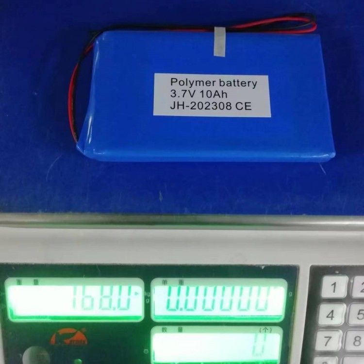 3.7V 10Ah Polymerbatteriepack 37Wh 5A Leistung 6767100-1C 1S2P Für Tracking-Gerät