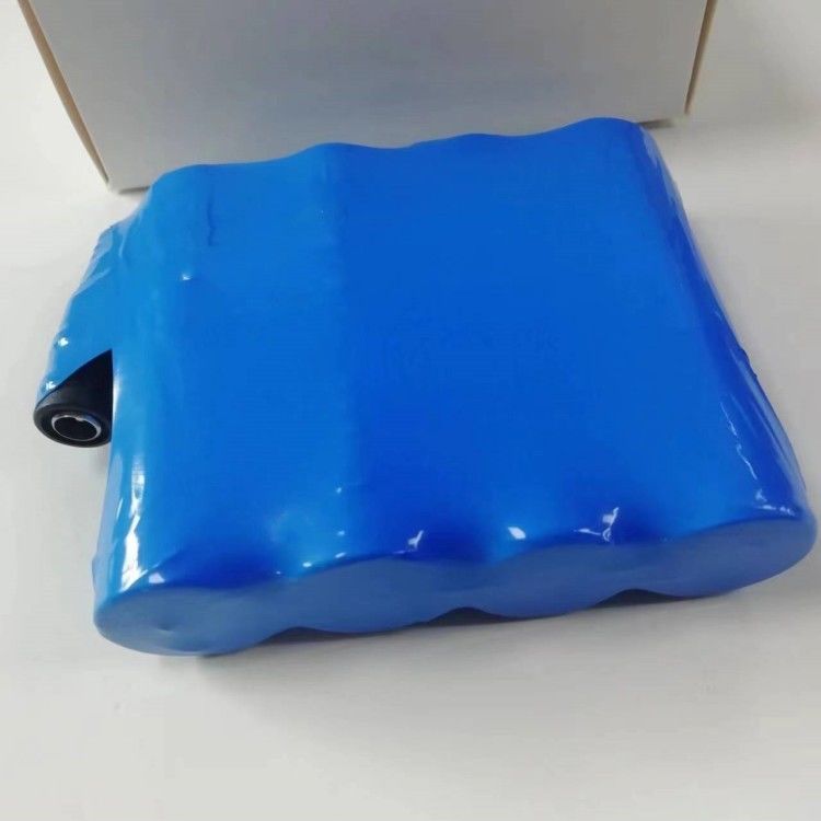 4 Zellen 21700 7,4 V Batteriepack 10000mah 2 Stück in Serie 2 Parallel mit Dc5.5x2.1mm weiblicher Stecker
