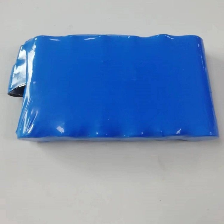 Custom 11.1v 10ah Batterie Pack 6pcs 21700 Lithium-Ionen-Batterie in einer Linie mit Dc 5521 weiblich