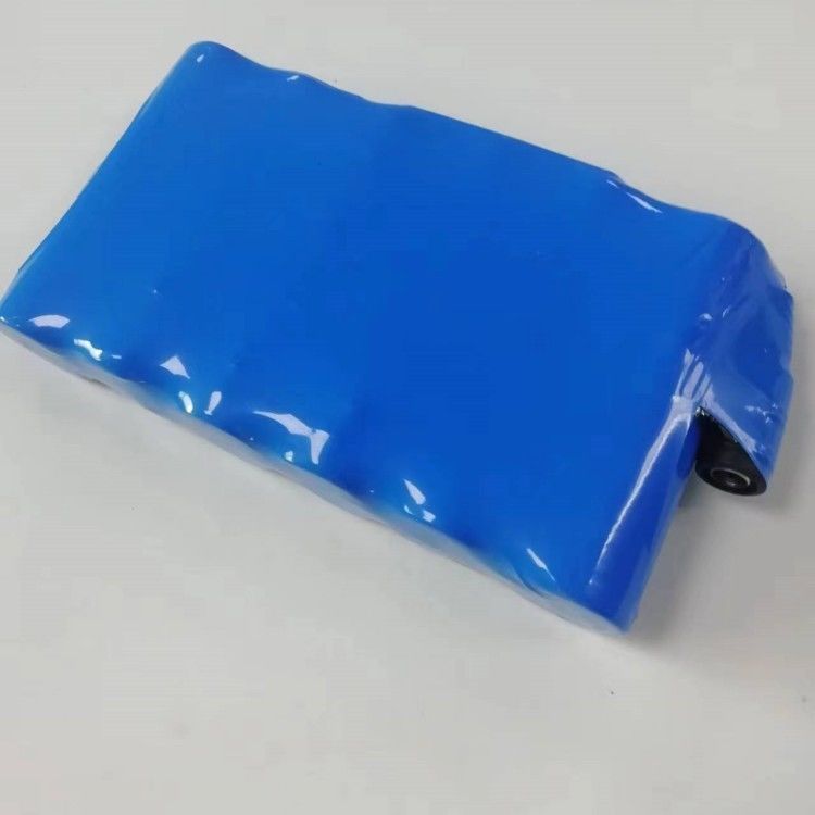 Custom 11.1v 10ah Batterie Pack 6pcs 21700 Lithium-Ionen-Batterie in einer Linie mit Dc 5521 weiblich