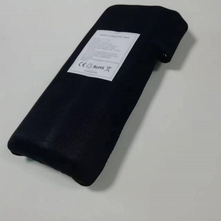 Kleidung 12V 10Ah Batterie 11,1V Schwarzes Tuch Gewickelt mit Gleichstrom-Ladestecker für Heizjacke