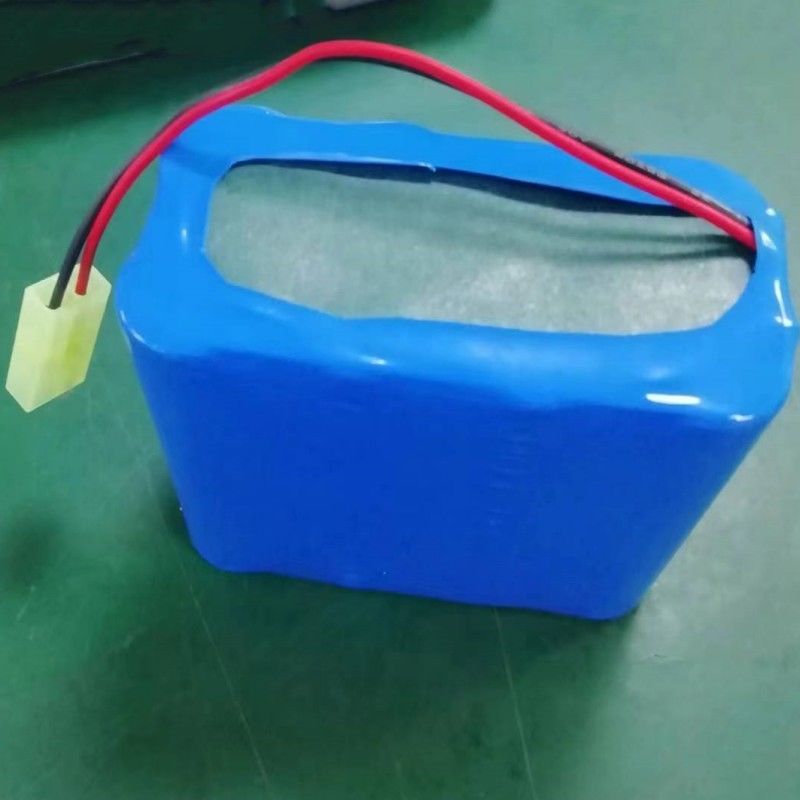 14.4V 4400mAh 18650 Zellbatterie 4S2P mit Tamiya Stecker für drahtlose Par Licht