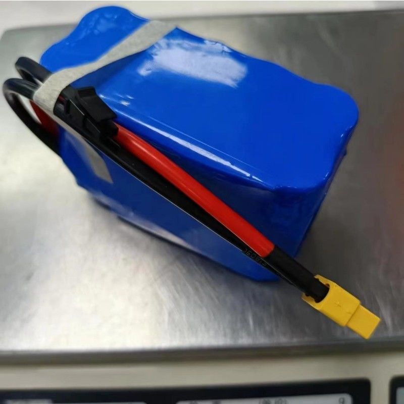 Custom Battery Pack 5S2P 18650 Lithiumbatterien 18,5V 5200mAh 5 Stück in Serie mit BMS