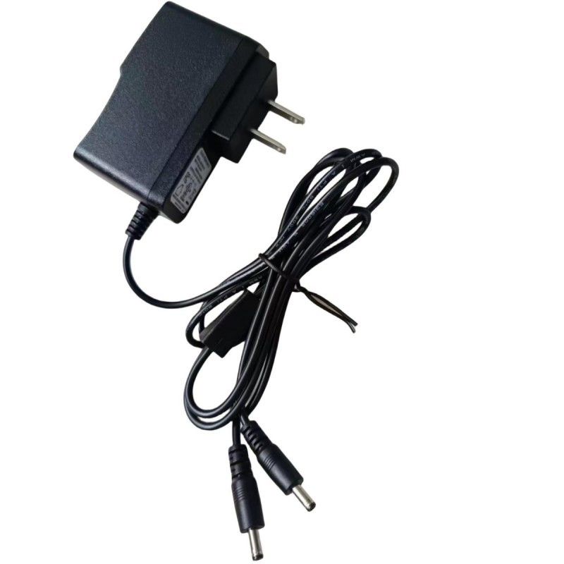 US-Standard-Ladegerät 8,4 V 1,2 A mit zwei Gleichstromköpfen für die Batterie mit beheiztem Handschuh